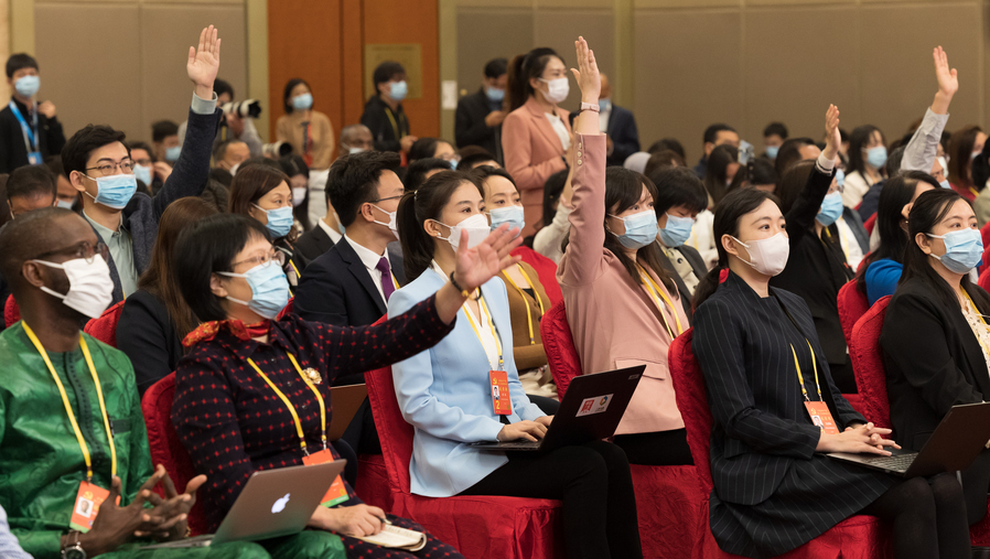 二十大记者招待会聚焦建设人与自然和谐共生的美丽中国 系统谋划开展第三轮中央生态环保督察